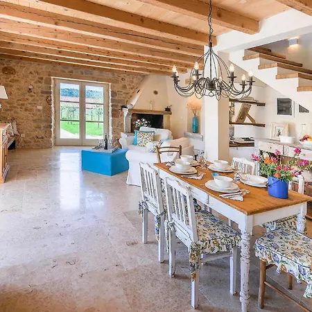 Villa Amore Feriehus *